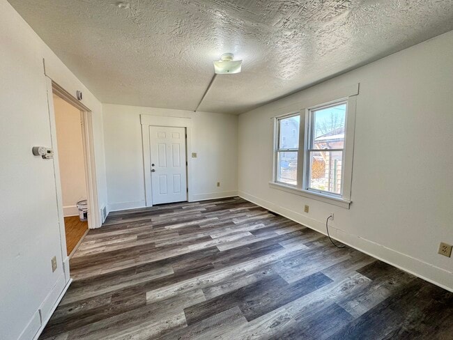 Photo - 2709 Abbott Pl NW