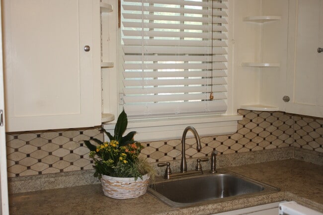 Photo - 2604 23rd St