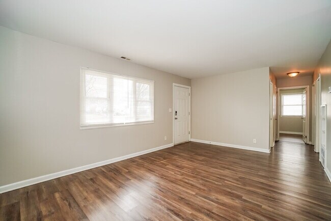 Photo - 4472 St Ann Ln