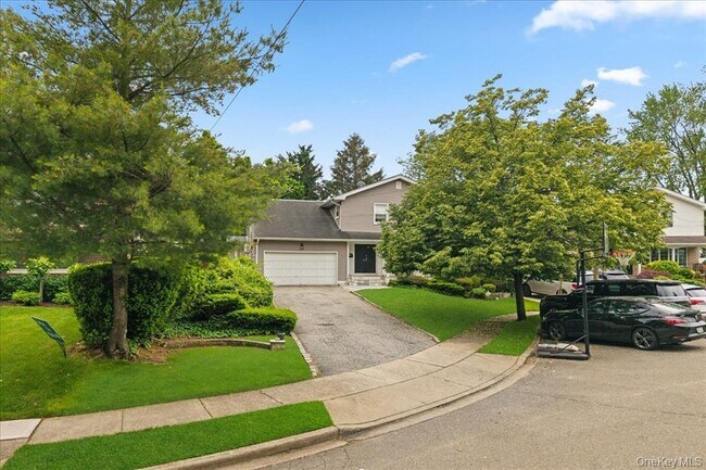 Photo - 1127 Fordham Ln