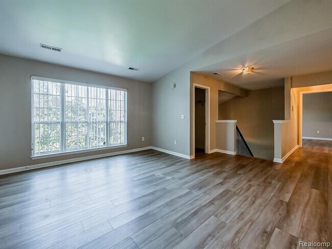 Photo - 8208 Chesapeake Cir Unit 95
