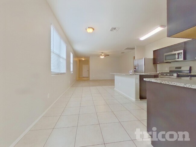 Photo - 29964 W Mulberry Dr