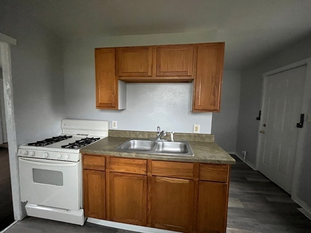 Photo - 233 S Chicago St