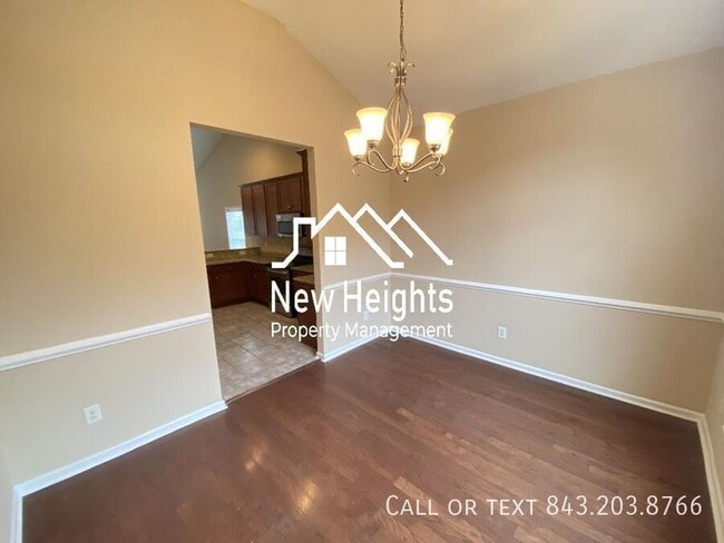 Photo - 8207 Ronda Dr