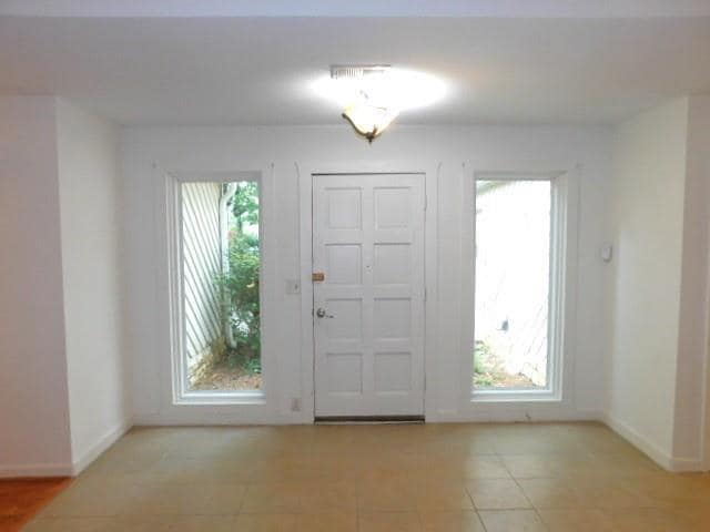 1710 Pine Rd