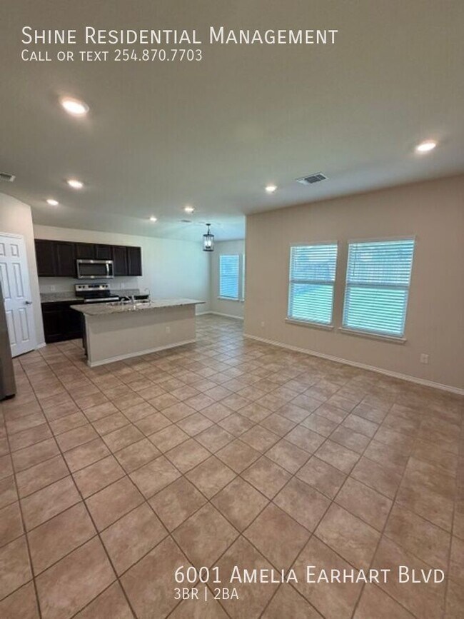 Photo - 6001 Amelia Earhart Blvd