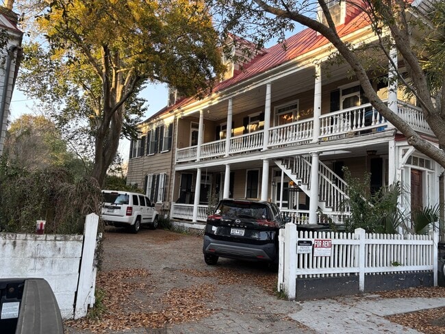 Building Photo - 44 Vanderhorst St Unit 44 Vanderhorst Street