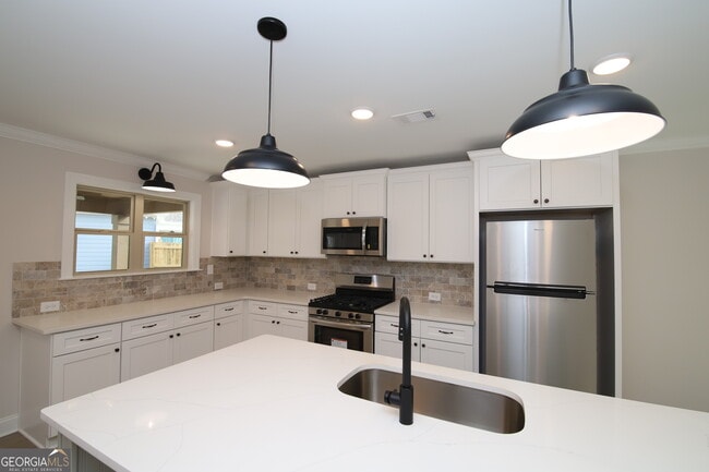 Photo - 512 Springdale Dr