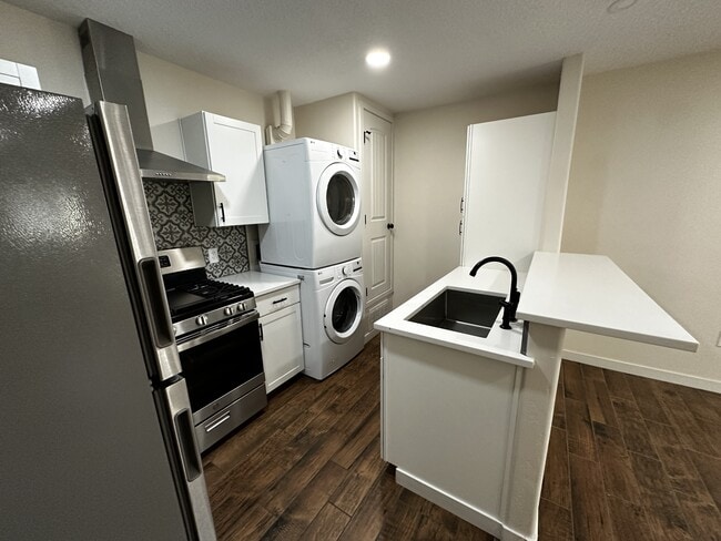 Photo - 4702 Marble Ave