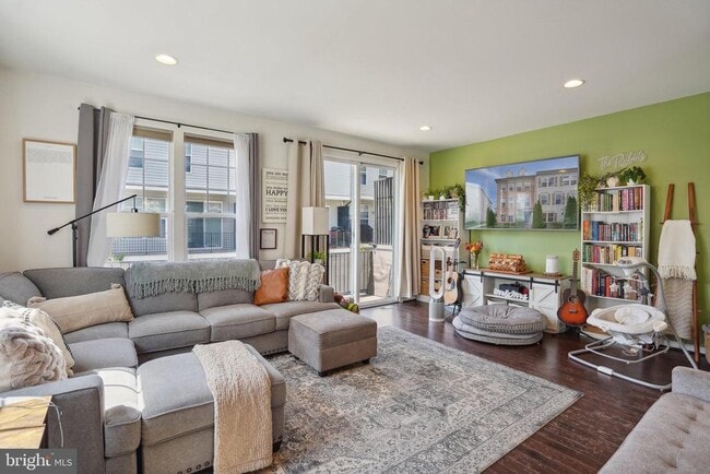 Photo - 8944 Dahlgren Ridge Rd
