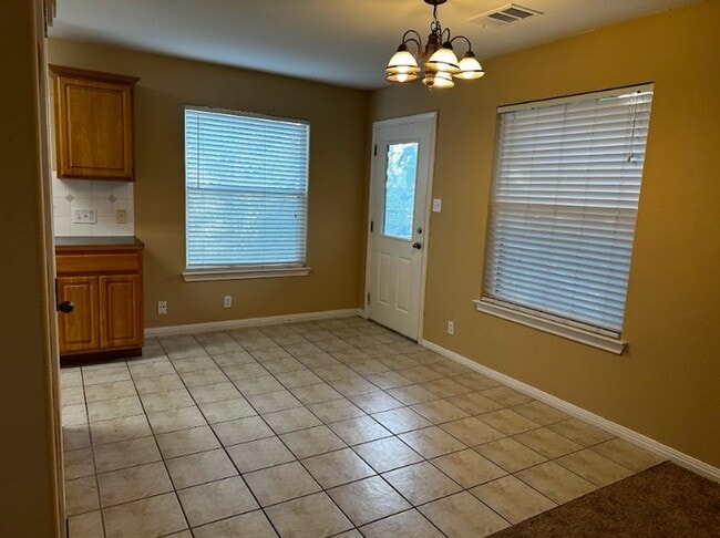 Photo - 1bed/1bath - Garage Apt - Central Austin