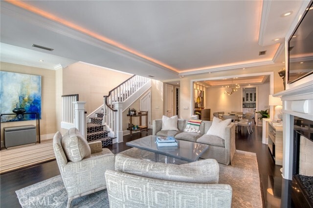 Photo - 325 Poppy Ave