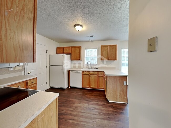 Photo - 60 Falcon Ct