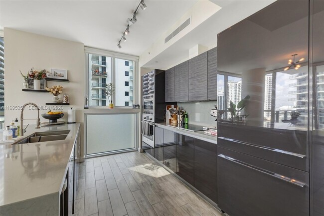 Photo - 1080 Brickell Ave Unit 1909