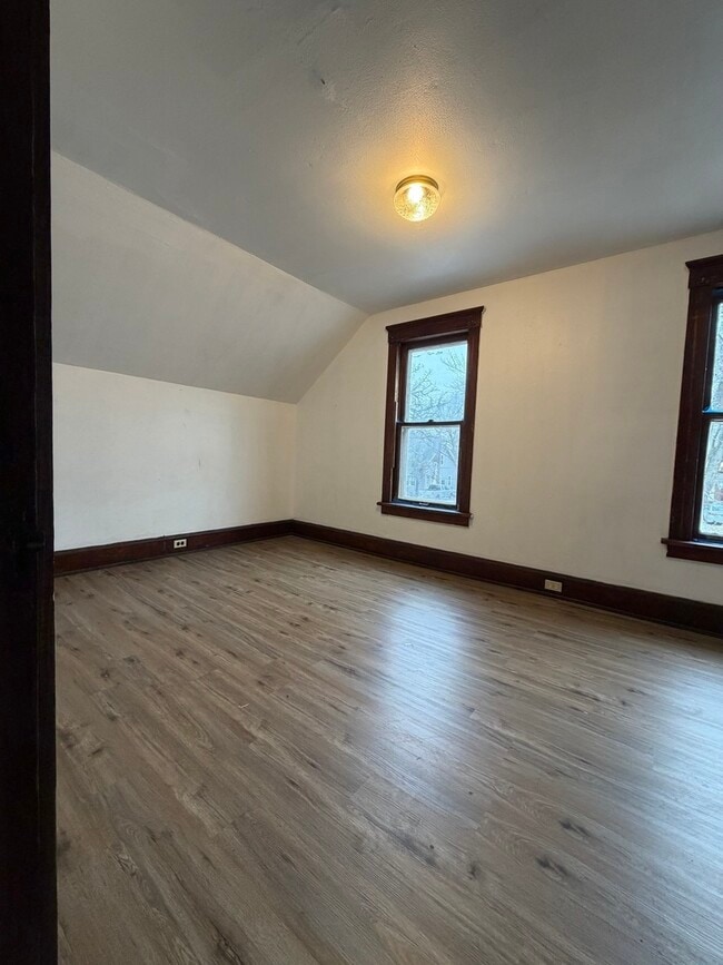 Photo - 1121 Fairview Ave