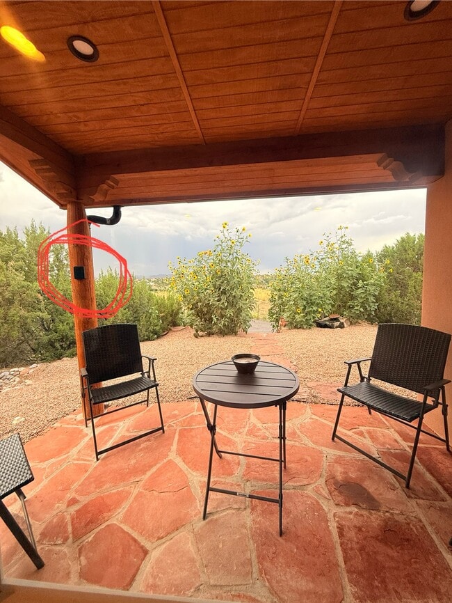 Photo - 19 Scarlett Ln