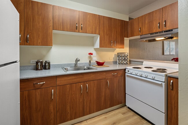 Photo - Waena Apartments