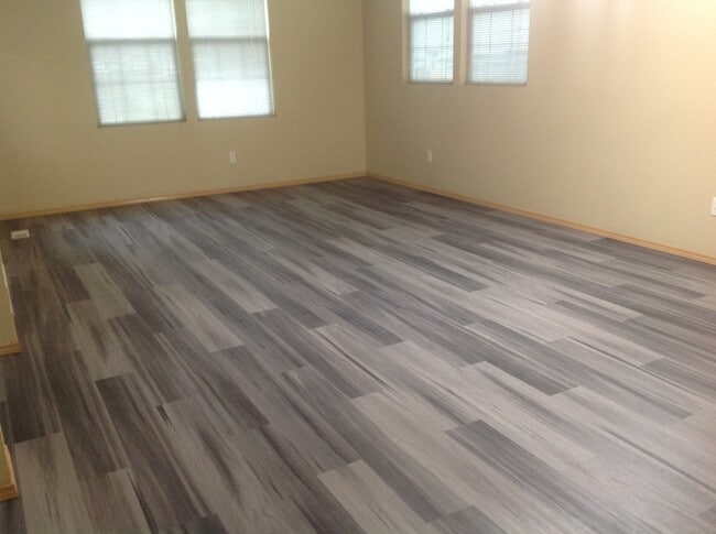 Photo - 14362 NE 189th Ct