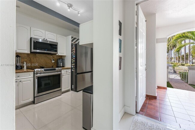 Photo - 4243 NW 112th Ct