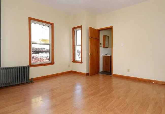 Photo - 155 Pearl St Unit A