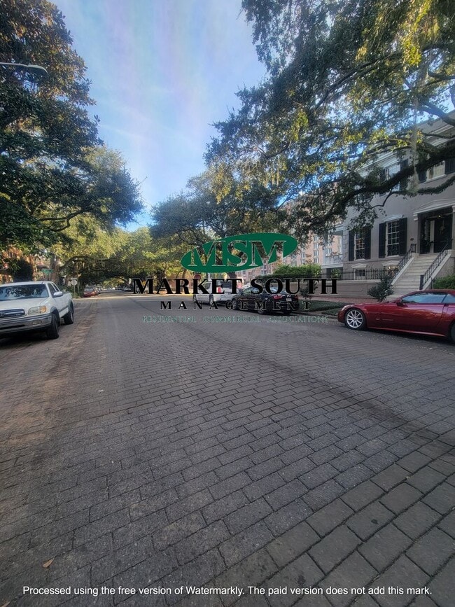 Photo - *REDUCED!* BEAUTIFUL JONES STREET APARTMENT