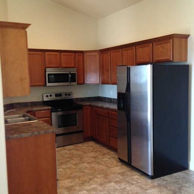 179 W Springview Dr