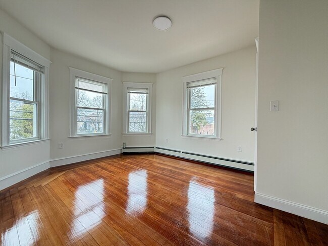 Photo - 0 Newbury Ave Unit 2