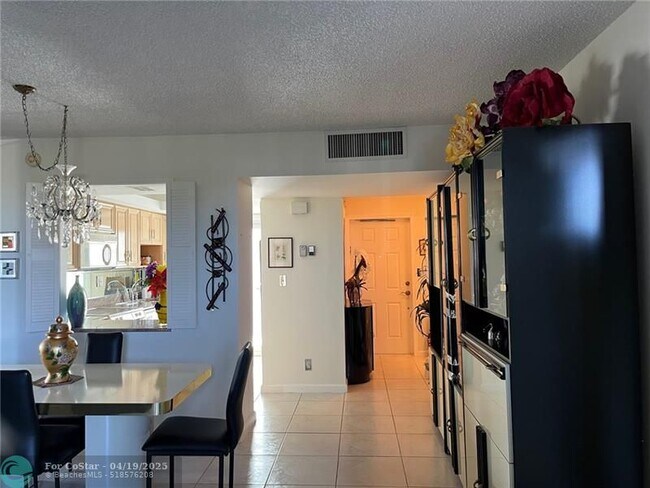 Photo - 333 NE 21st Ave Unit 304