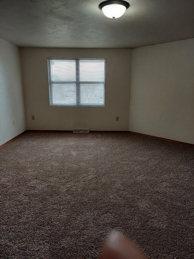 1BR-BA - Charleston Pointe