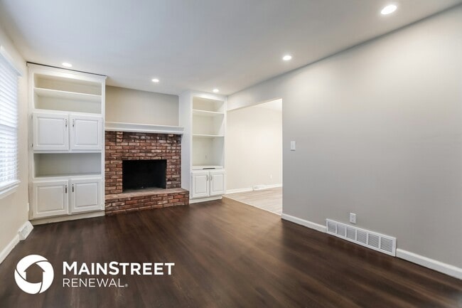 Photo - 10601 College Ave