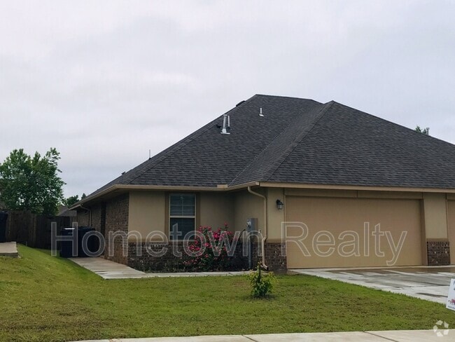Building Photo - 11204 NW 114th St Rental