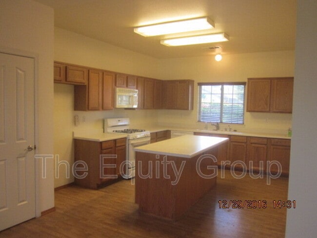 Photo - 1100 S Rio Linda St