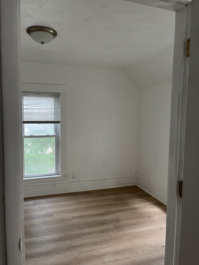 Photo - 433 S Washington St Unit 2