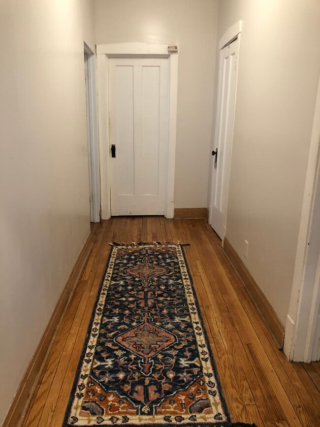 Hallway - 5551 S Kimbark Ave Unit 1