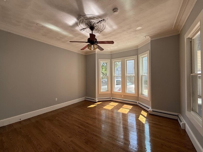 Photo - 58 Vinal Ave Unit 1