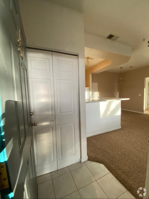 Building Photo - 4545 Wheaton Dr Unit E370 Rental