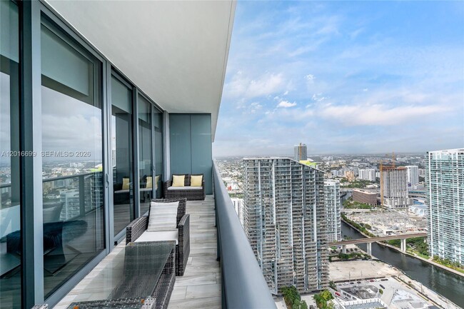 Building Photo - 801 S Miami Ave Unit 5207