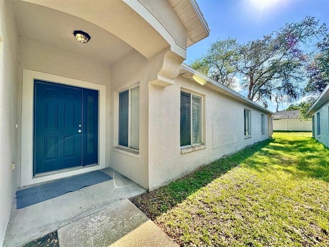 Photo - 18112 Canal Pointe St