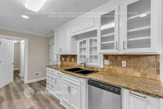 Photo - 6412 Phillips Pl