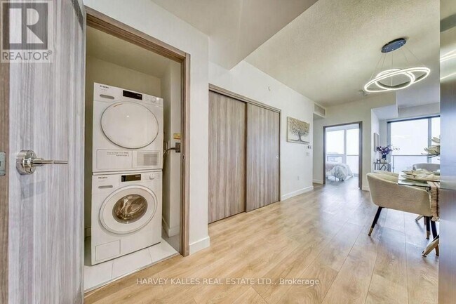 Photo - 95 McMahon Dr Unité LPH4007