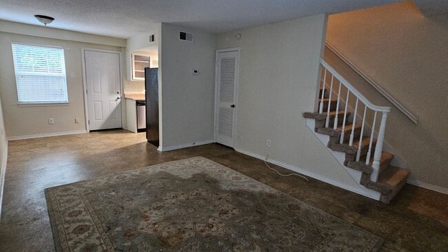Photo - 1 bed 1 bath townhome in the Heart of Spring Hill