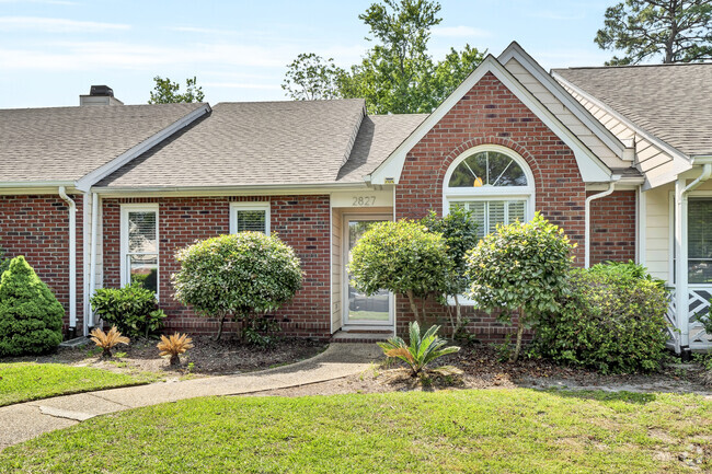 Building Photo - 2827 Springfield Dr Rental