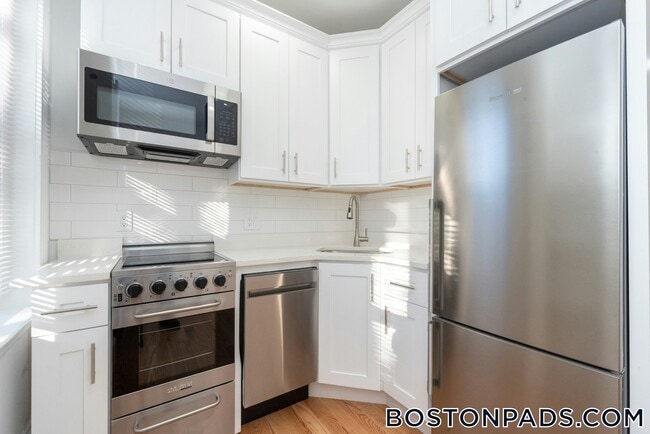 Photo - 175 Hemenway St Unit 20