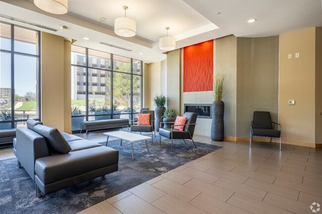 Photo - Venture Luxury High Rise