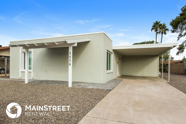 Photo - 3236 W Desert Cove Ave