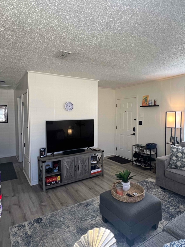 Photo - 830 Calhoun Ave