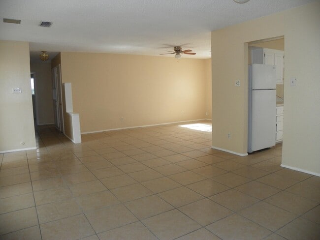 Photo - 11408 Lexington Ave NE