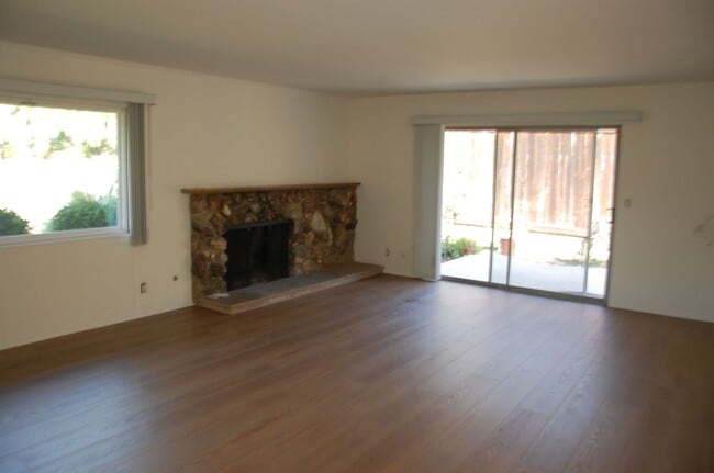 Photo - 092 Unidad A