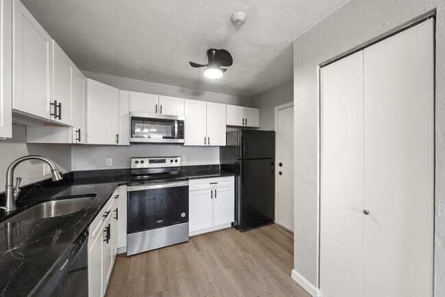 Photo - 22 Irving St Unit 15