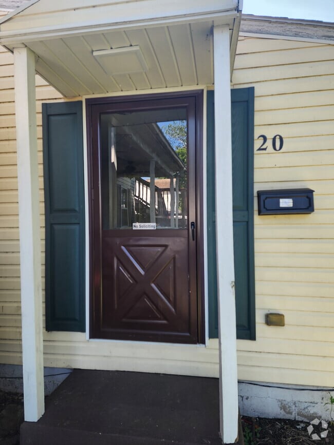 Building Photo - 20 Wing St Unit A Rental